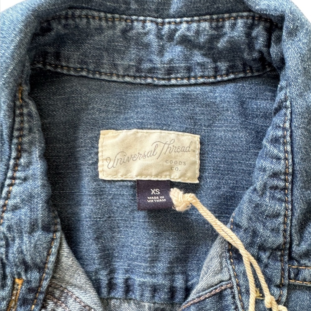 Universal Thread Classic Denim Button Down Shirt - image 3